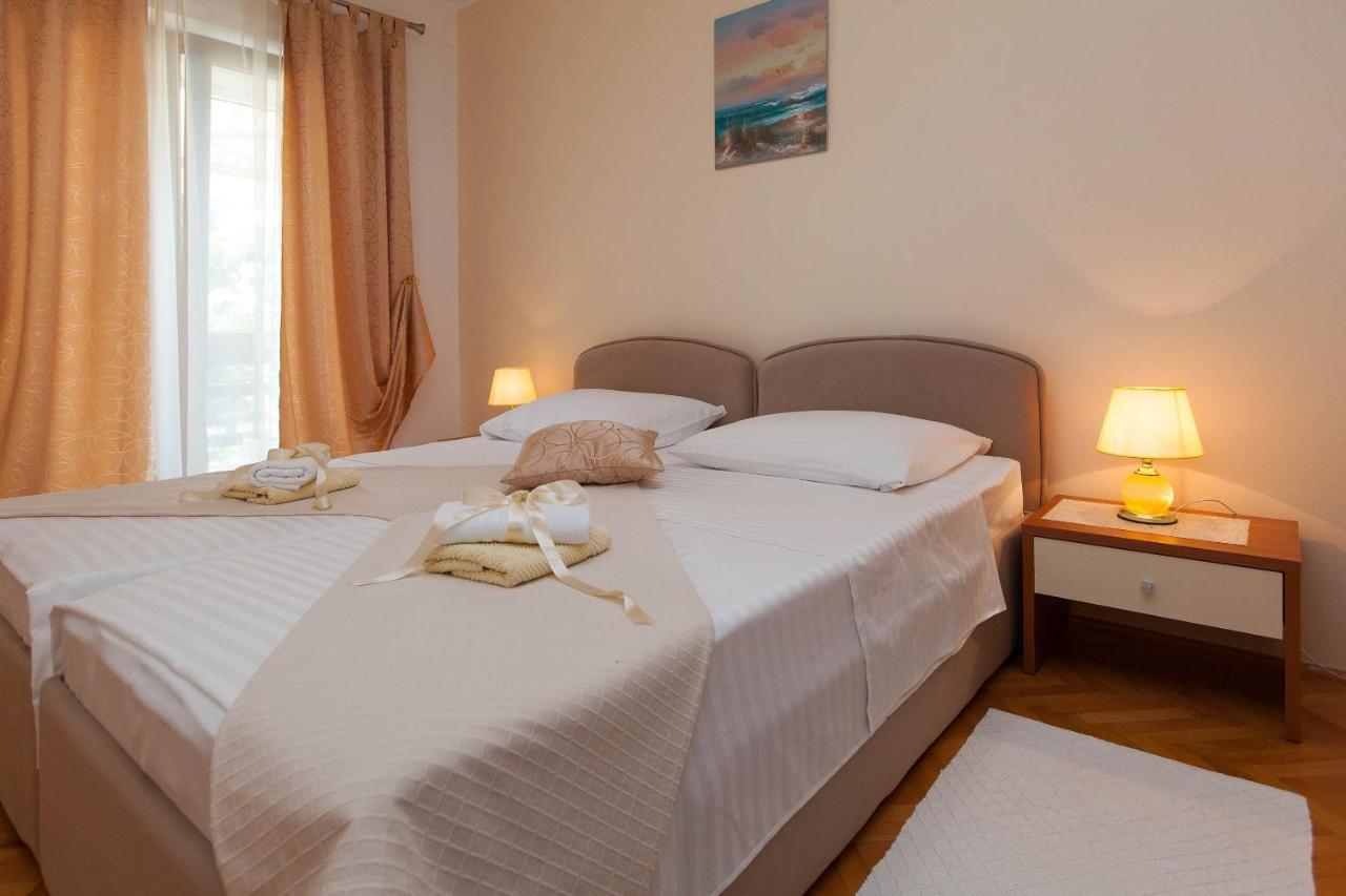 Apartments With A Parking Space Jadranovo, Crikvenica - 2377 Buitenkant foto